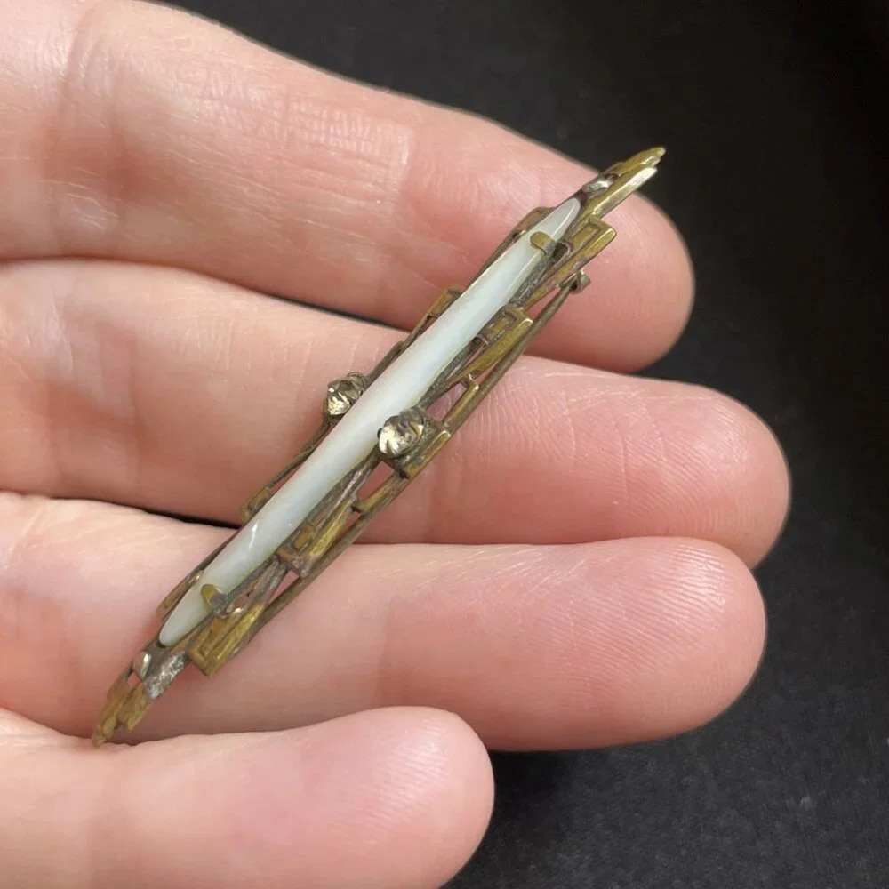 Antique Art Deco Mop Bar Pin Brooch Clear Stones Mother Of Pearl C Clasp - Picture 6 of 8